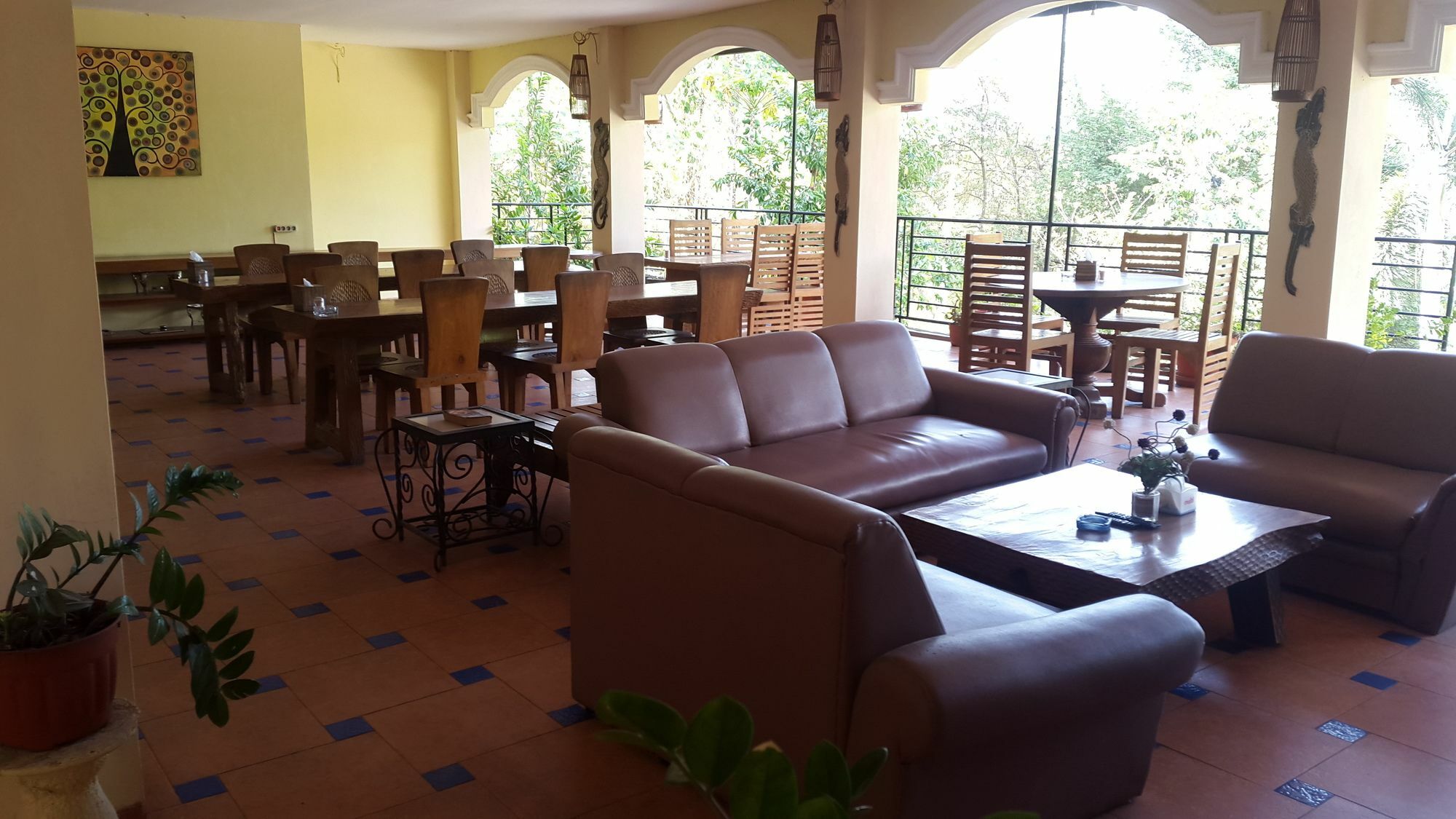 Centro Bajo Hotel & Resto Labuan Bajo Extérieur photo